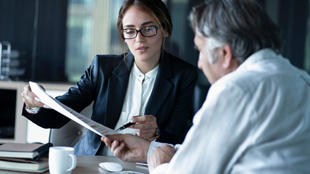 Tips-for-Teaching-and-Public-Speaking-of-a-Lawyer-on-focuseverything