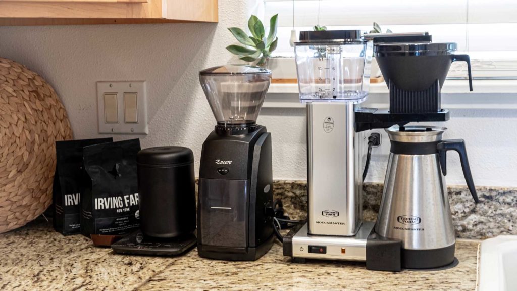 Things-You-Have-To-Think-About-to-Purchase-a-Blender-on-FocusEverything