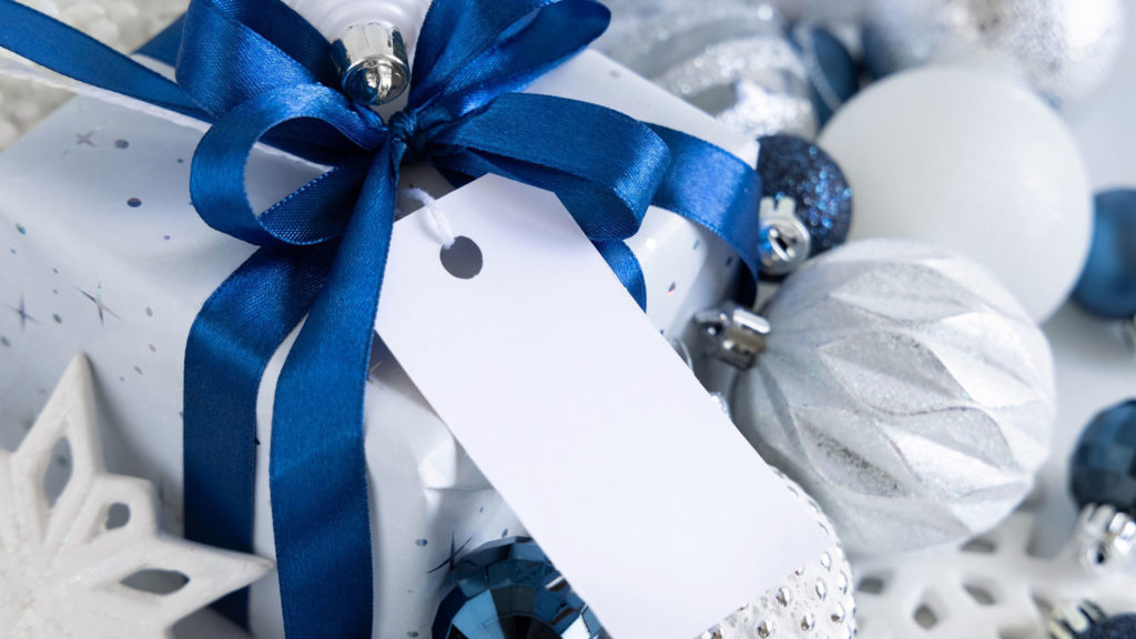 5-Customizable-Gifts-That-Put-Up-For-Any-Parties-on-focuseverything