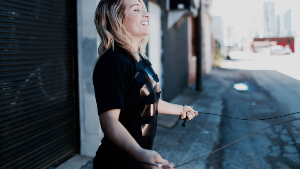 How-You-Can-Jump-Rope-Properly-To-Lose-Weight-on-focuseverything