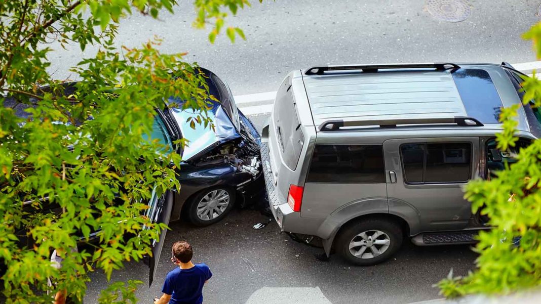 Most-Common-Reasons-&-Preventions-Of-Car-Accidents-on-focuseverything