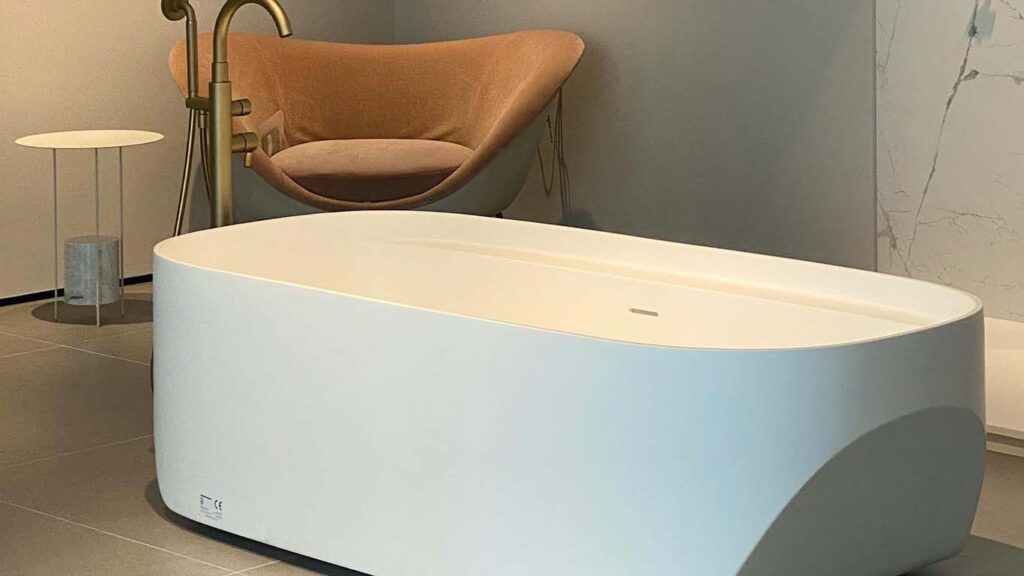 How Bathtub Replacement Companies Help You Upgrade Your Bathroom Efficiently on focuseverything